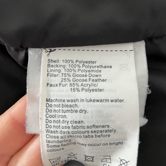 HELLY HANSEN Goose Down Jacket - Size small - Picture 8 of 8